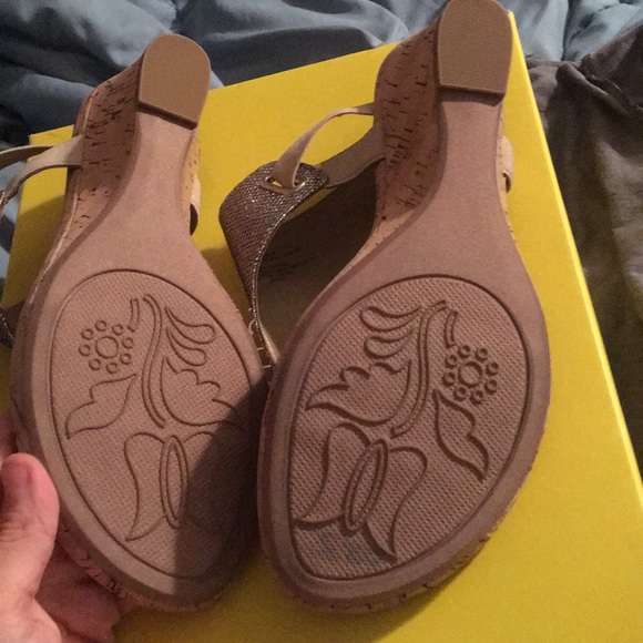 Wedges - Picture 4 of 6